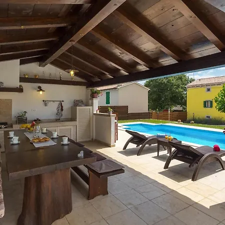 Jona Holiday home *