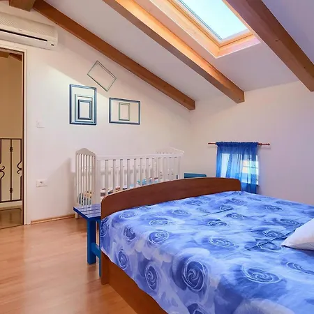 Jona * Poreč